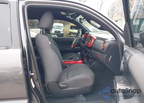 2018 Toyota Tacoma Trd Sport from USA, damaged, VIN 3TMCZ5AN0JM132829